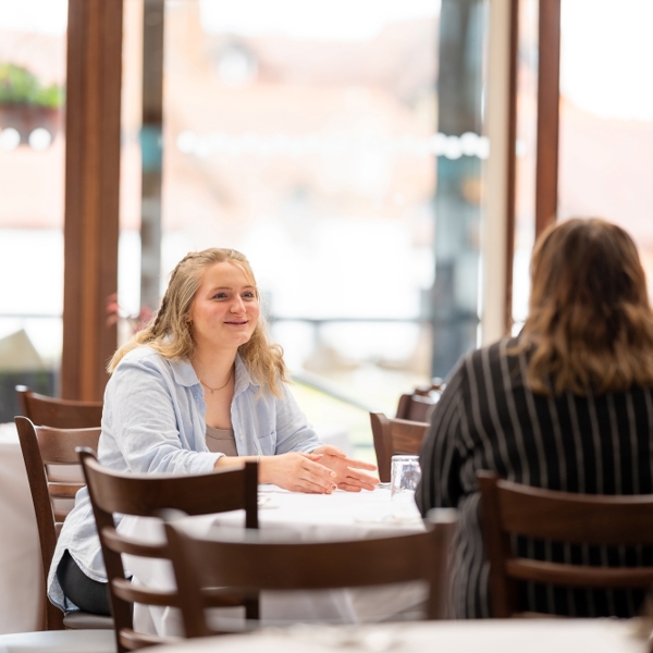 cim-business-centre-restaurant-dining-cookham